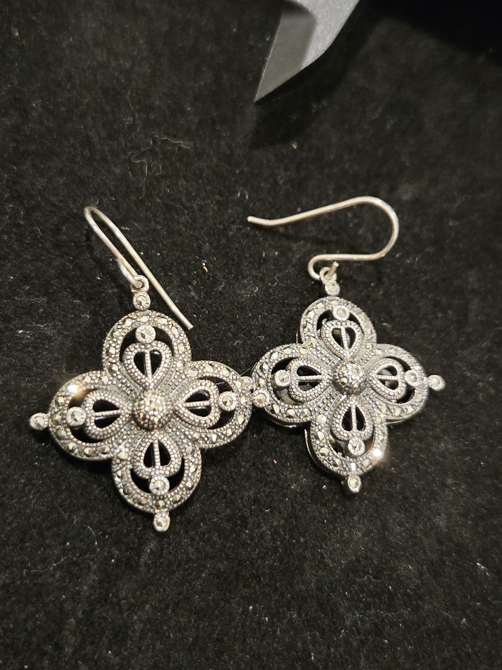 Silver 925 Filigree Clover Drop Earrings Signed TJ - Elegant Women Jewelry